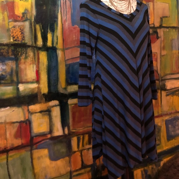 Ella Moss asymmetrical V tunic -long sz medium - Picture 3 of 8